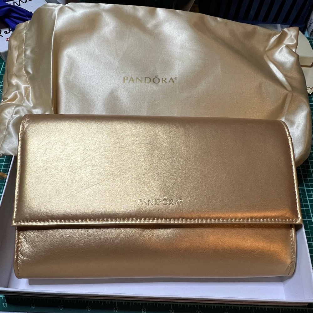 💝 Pandora Gold Clutch Bag with dust bag in original box